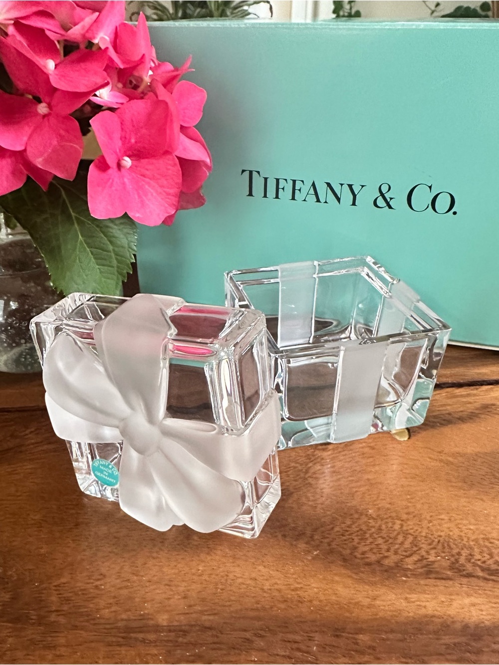 Tiffany & Co Crystal 3x3 Trinket Box Frosted Bow Jewelry Box w/ Tiffany Blue Box - Picture 6 of 12